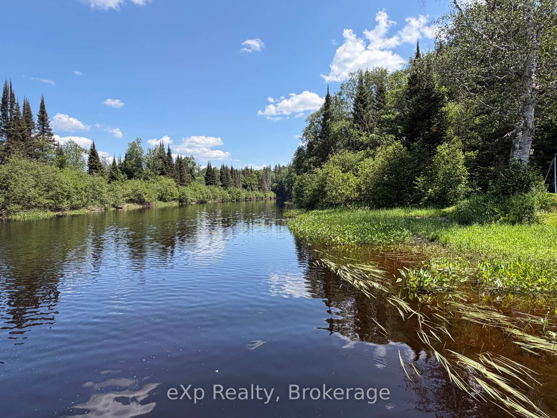 Photo 14 of 249 River Drive, Burk's Falls — HOMEH