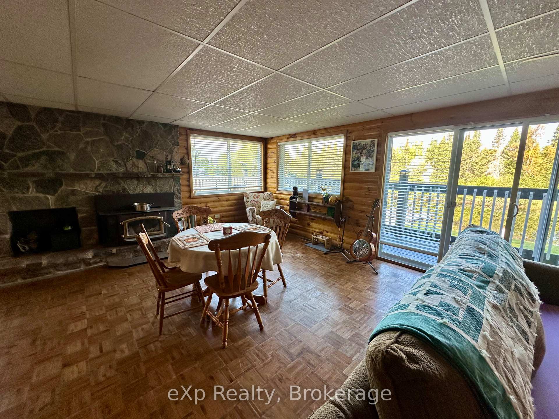 Photo 21 of 249 River Drive, Burk's Falls — HOMEH