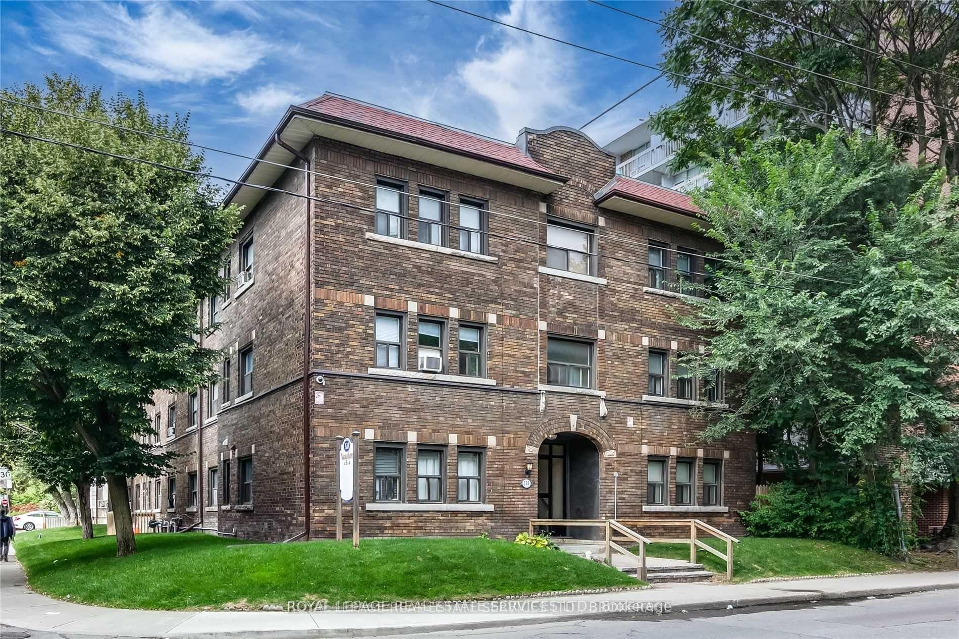 Photo 2 of Unit 20, 120 Vaughan Road, Toronto, Humewood-Cedarvale — HOMEH