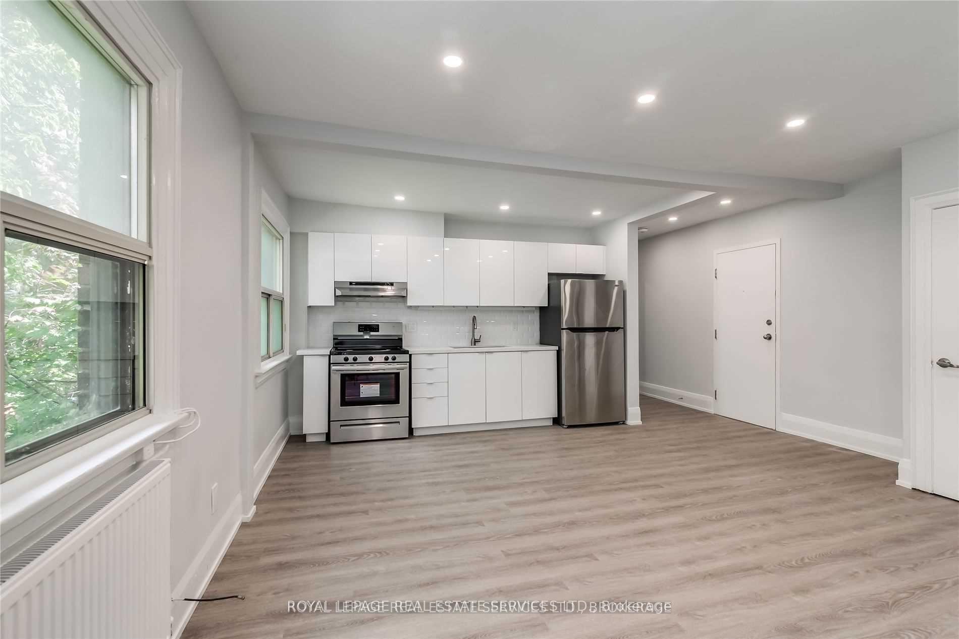 Photo 10 of Unit 20, 120 Vaughan Road, Toronto, Humewood-Cedarvale — HOMEH