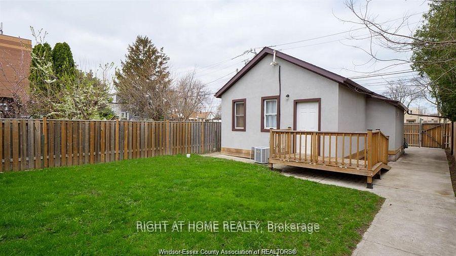 Photo 1 of 762 Aylmer Avenue E, Windsor, Downtown Windsor — HOMEH