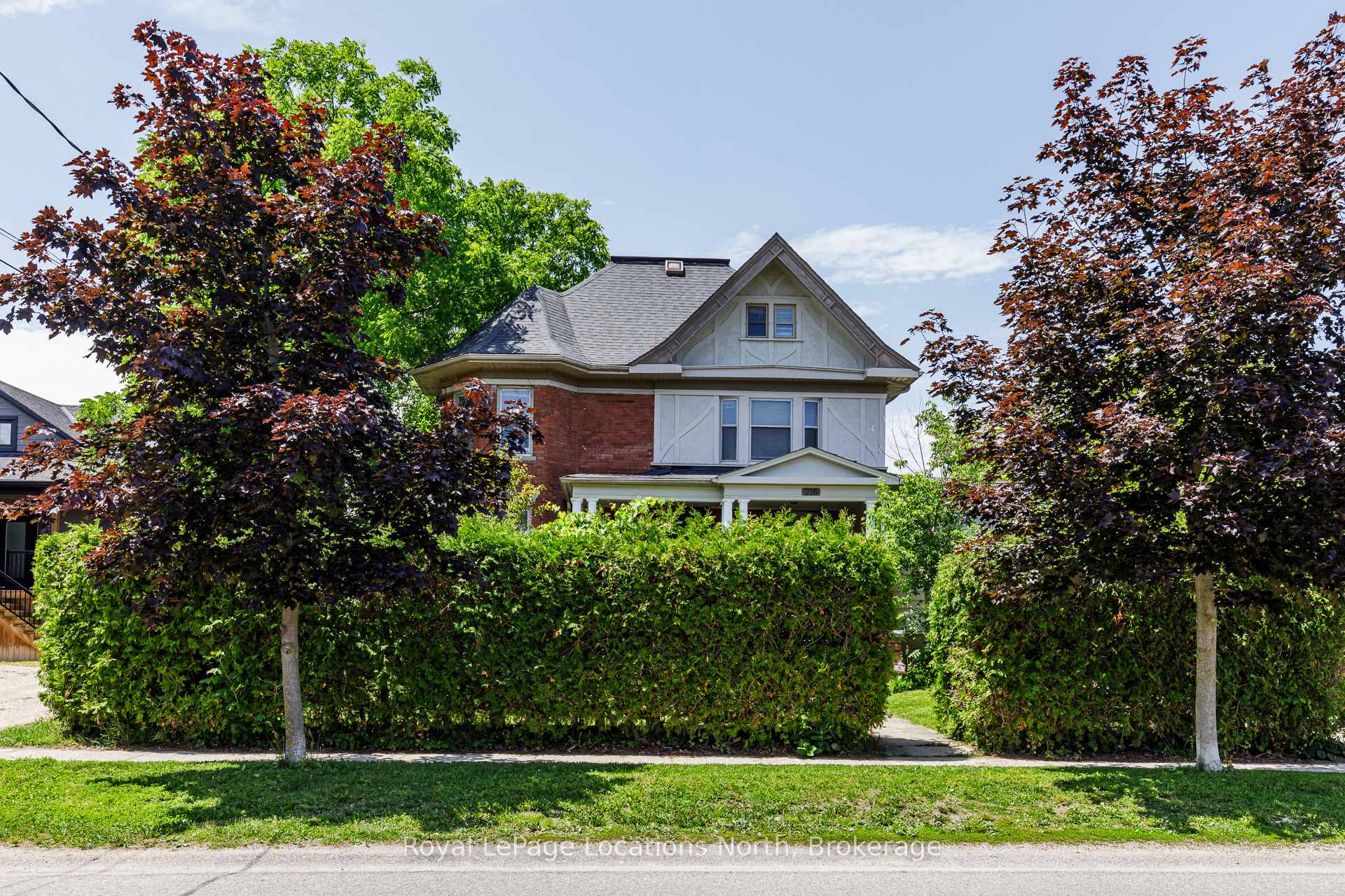 Photo 1 of 216 Cedar Street, Collingwood — HOMEH