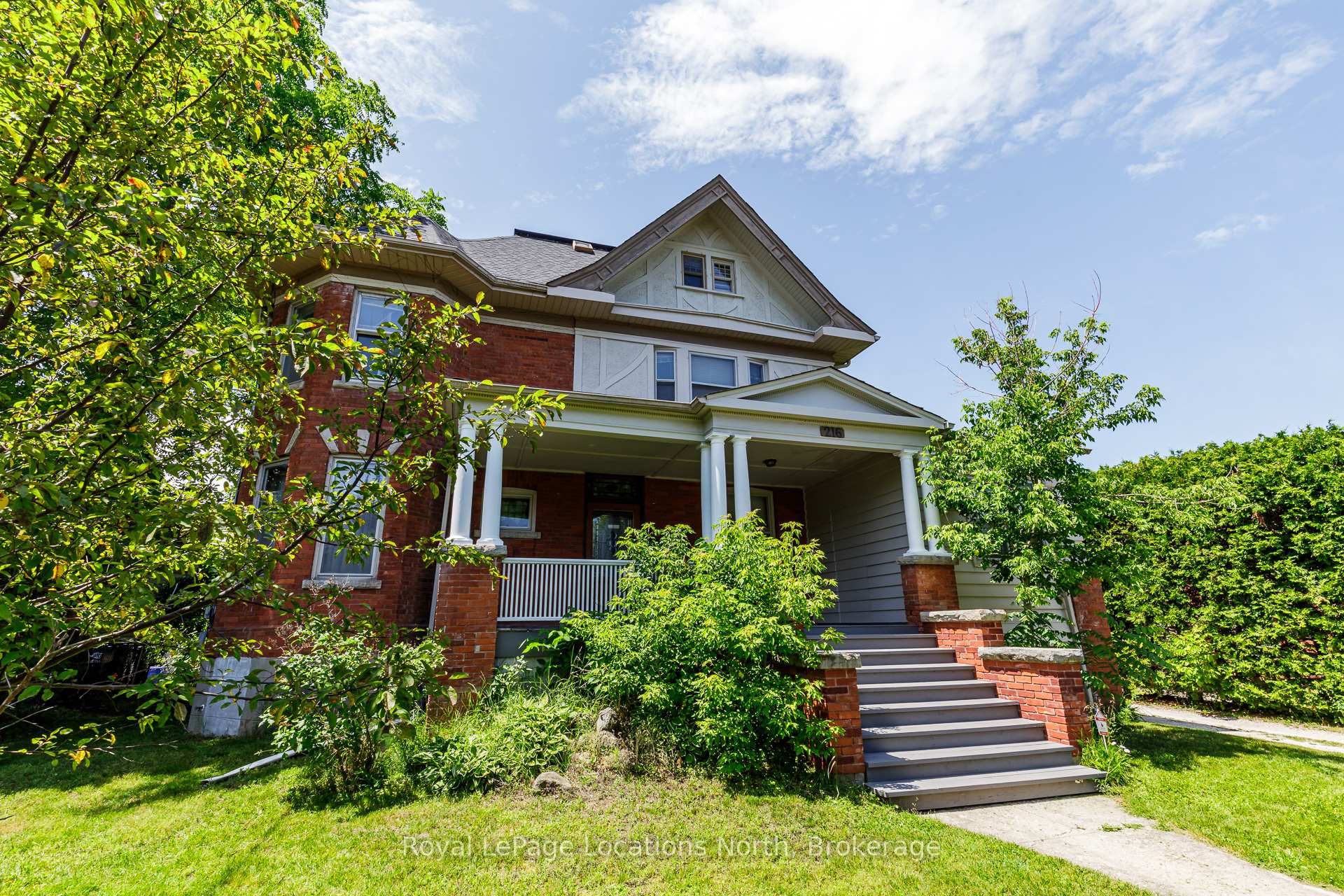 Photo 4 of 216 Cedar Street, Collingwood — HOMEH