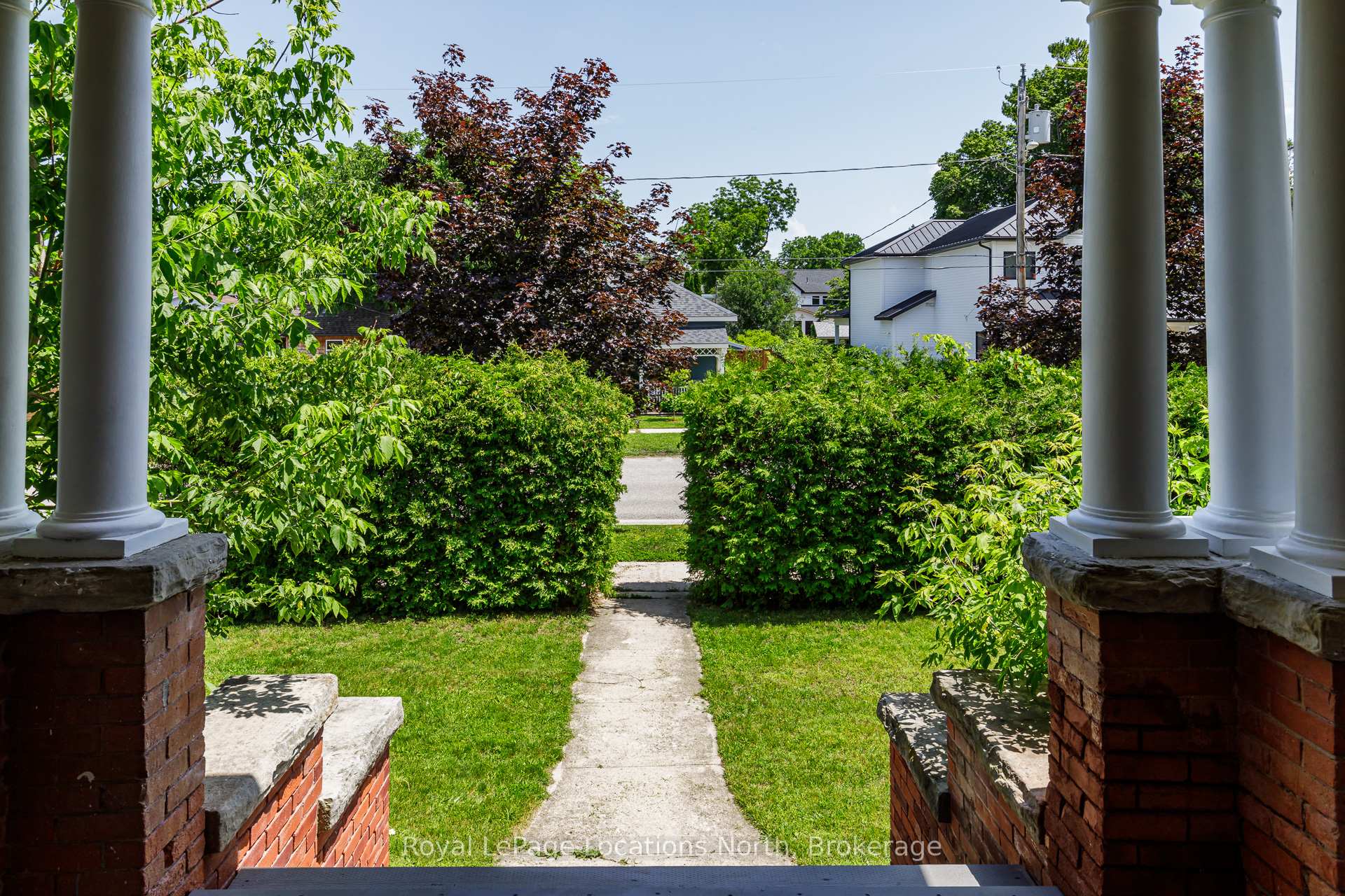 Photo 7 of 216 Cedar Street, Collingwood — HOMEH