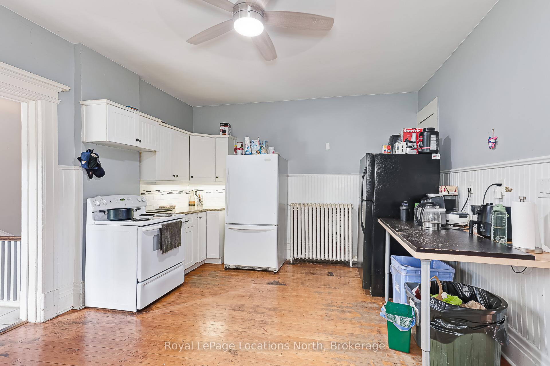 Photo 18 of 216 Cedar Street, Collingwood — HOMEH