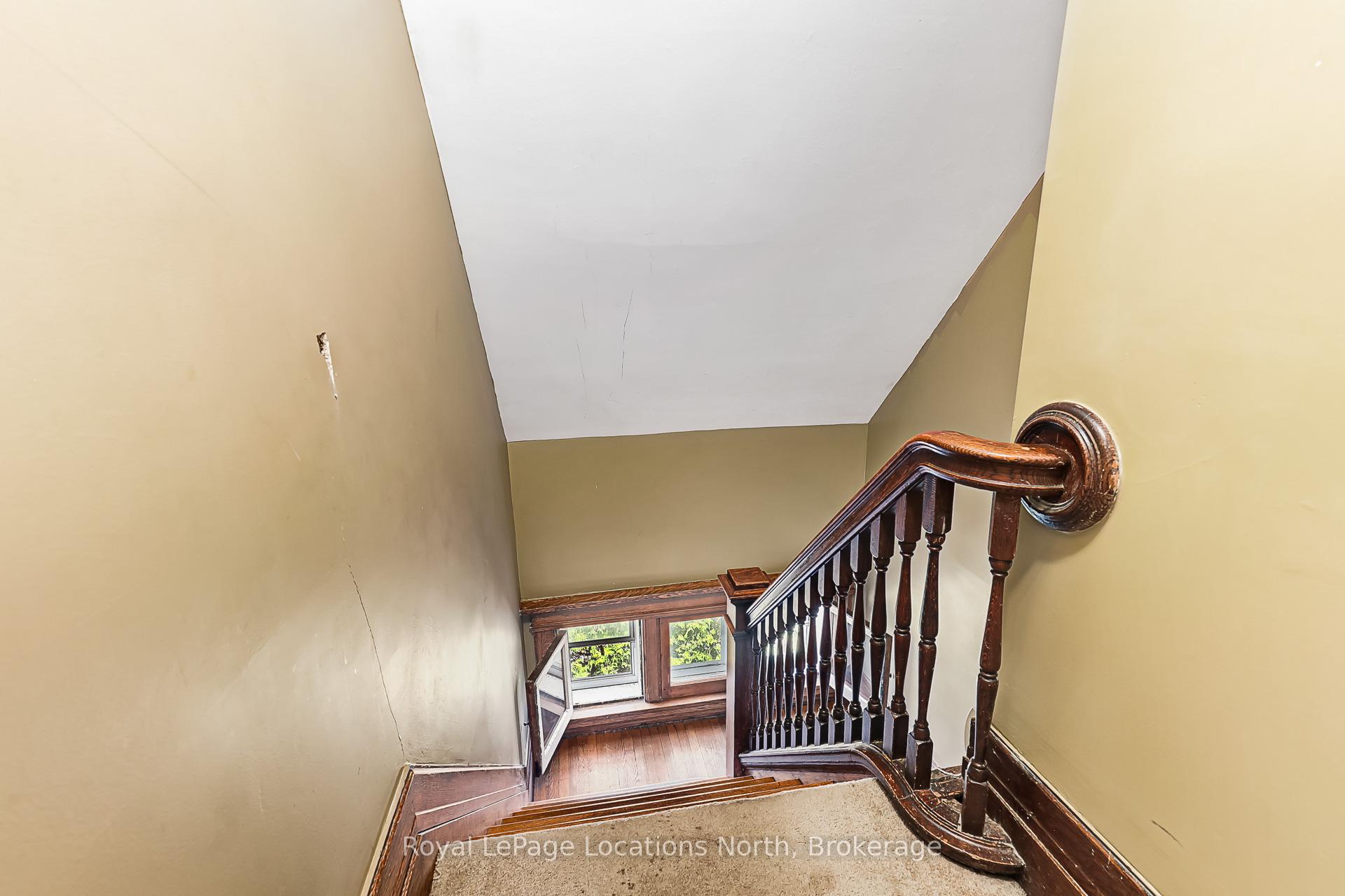 Photo 30 of 216 Cedar Street, Collingwood — HOMEH