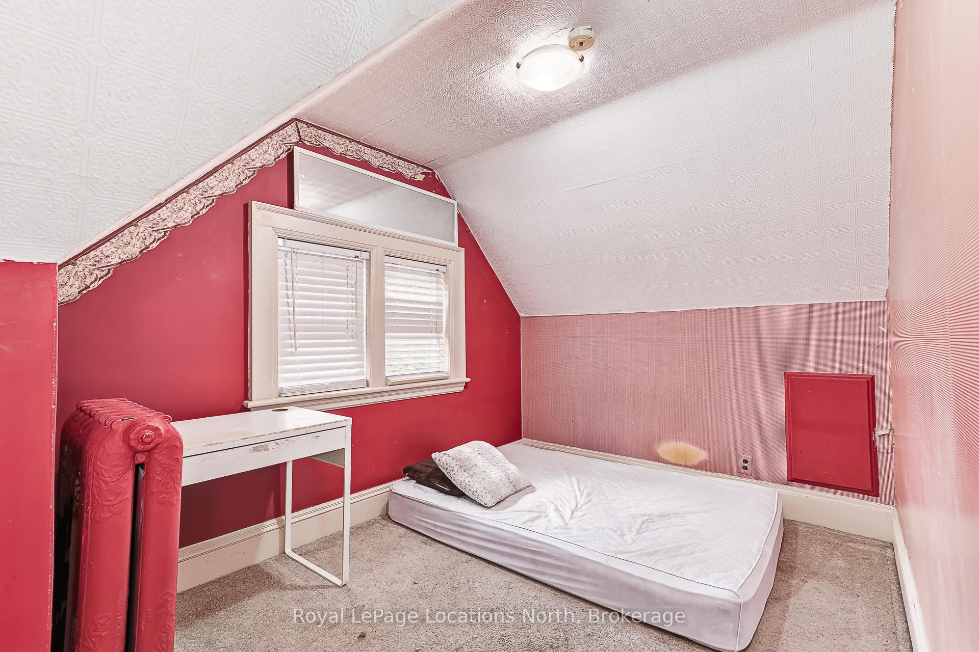 Photo 31 of 216 Cedar Street, Collingwood — HOMEH
