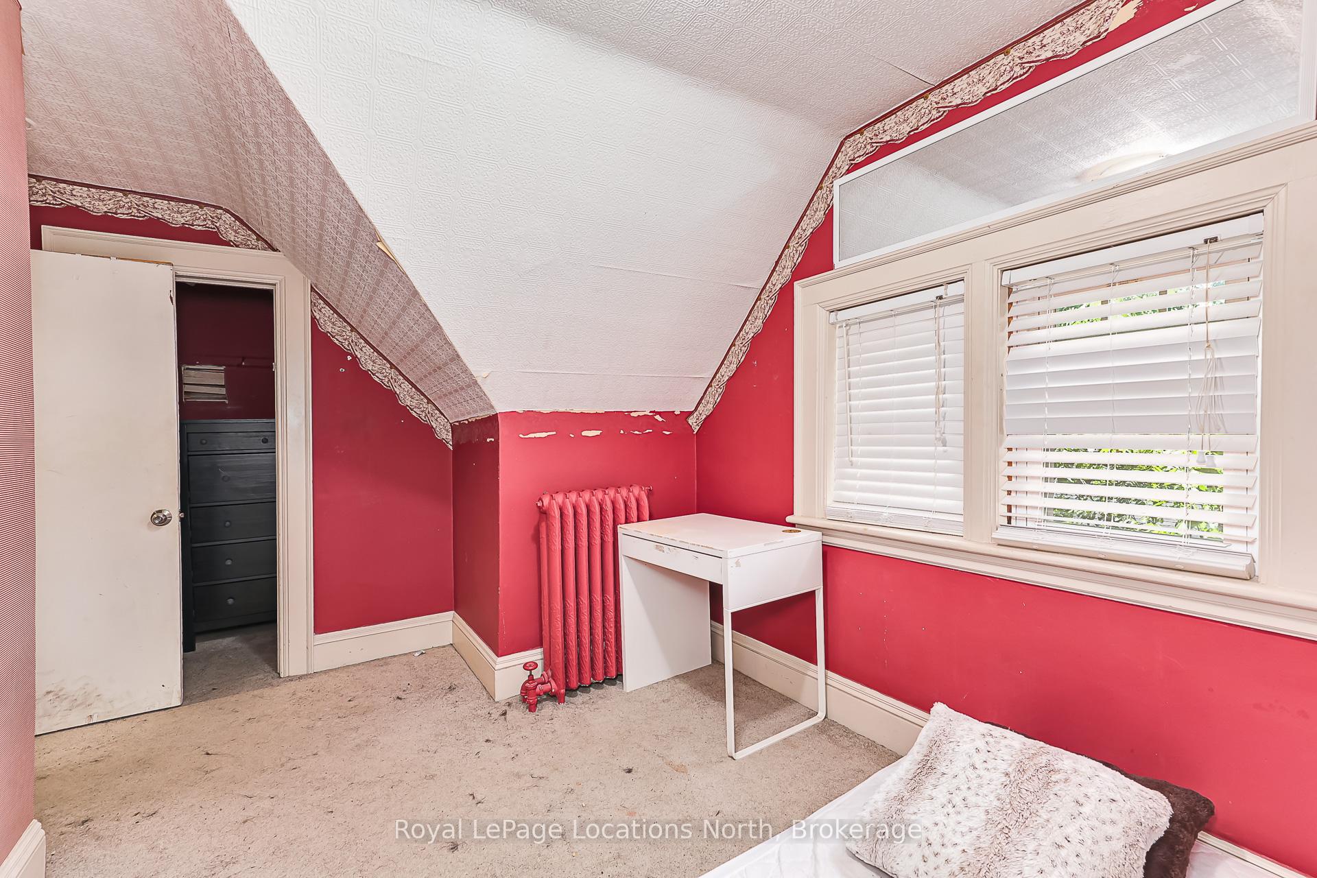 Photo 32 of 216 Cedar Street, Collingwood — HOMEH