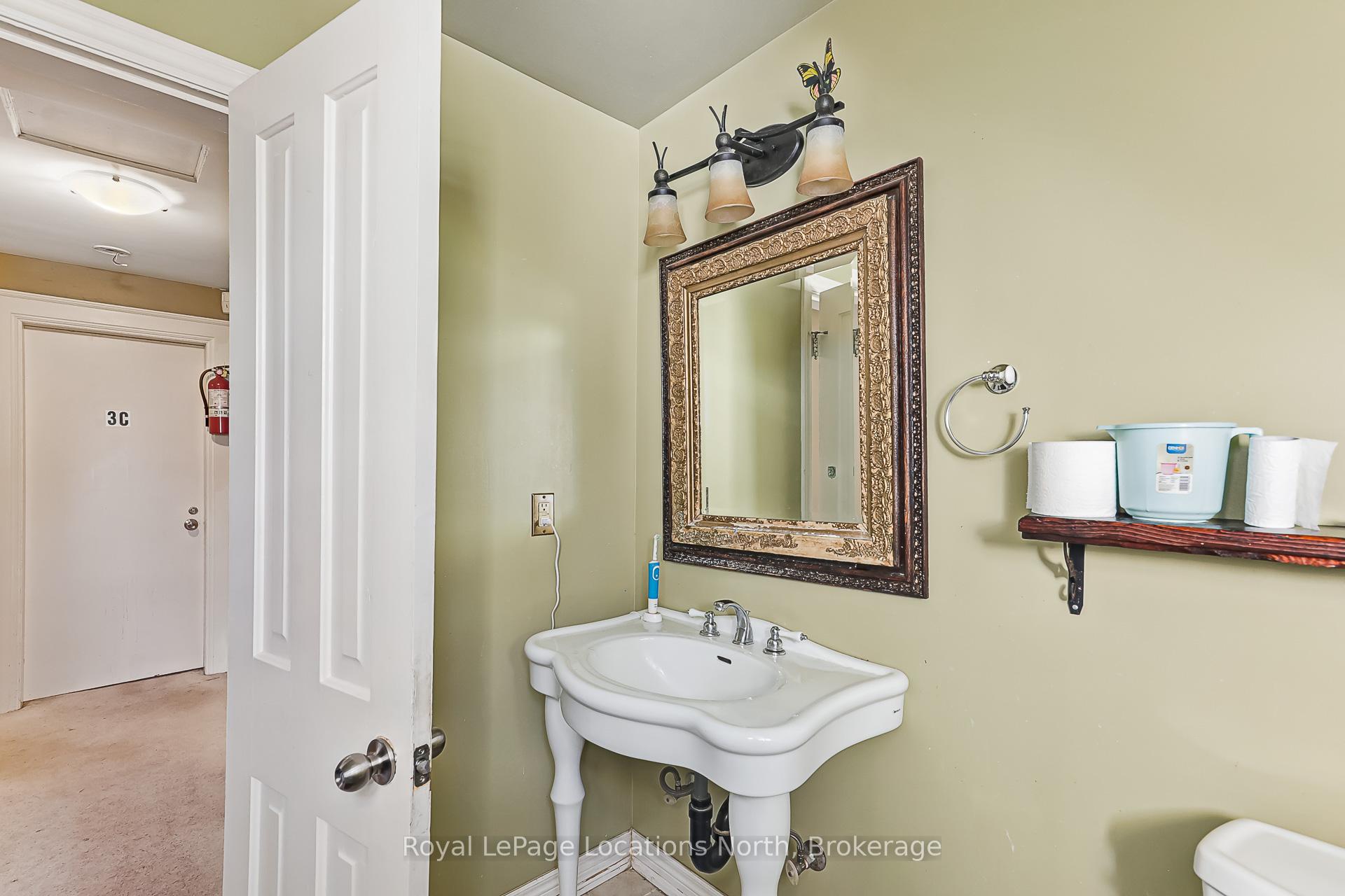 Photo 34 of 216 Cedar Street, Collingwood — HOMEH