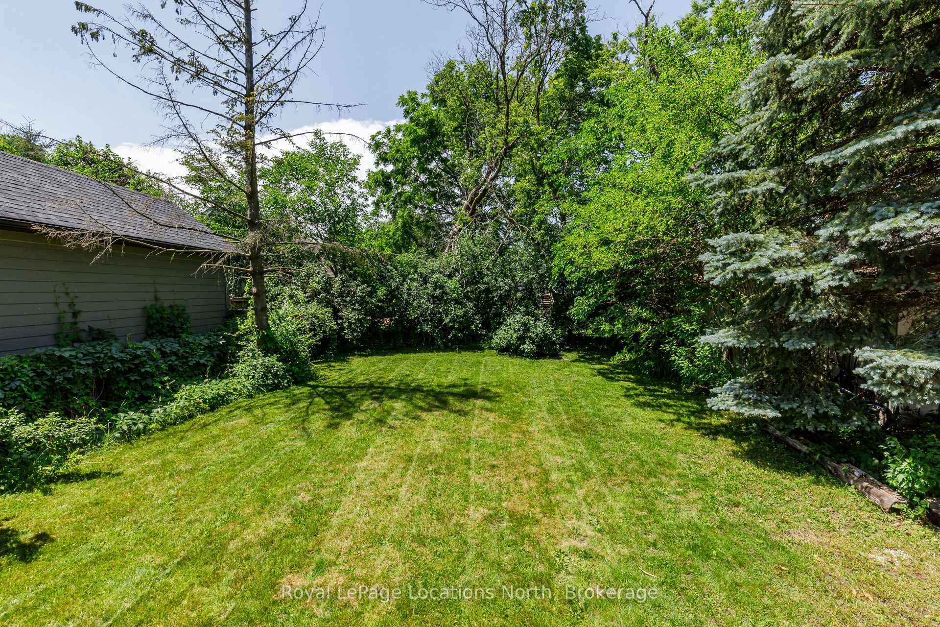 Photo 43 of 216 Cedar Street, Collingwood — HOMEH