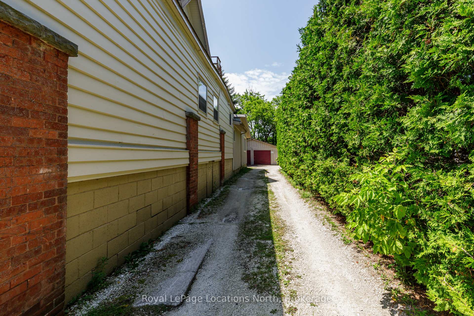 Photo 49 of 216 Cedar Street, Collingwood — HOMEH