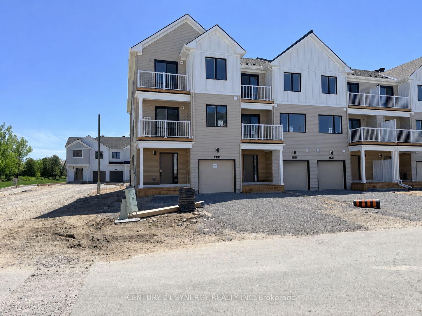 Photo 2 of 436 Patrick Street, North Grenville, North Grenville Twp (Kemptville South) — HOMEH