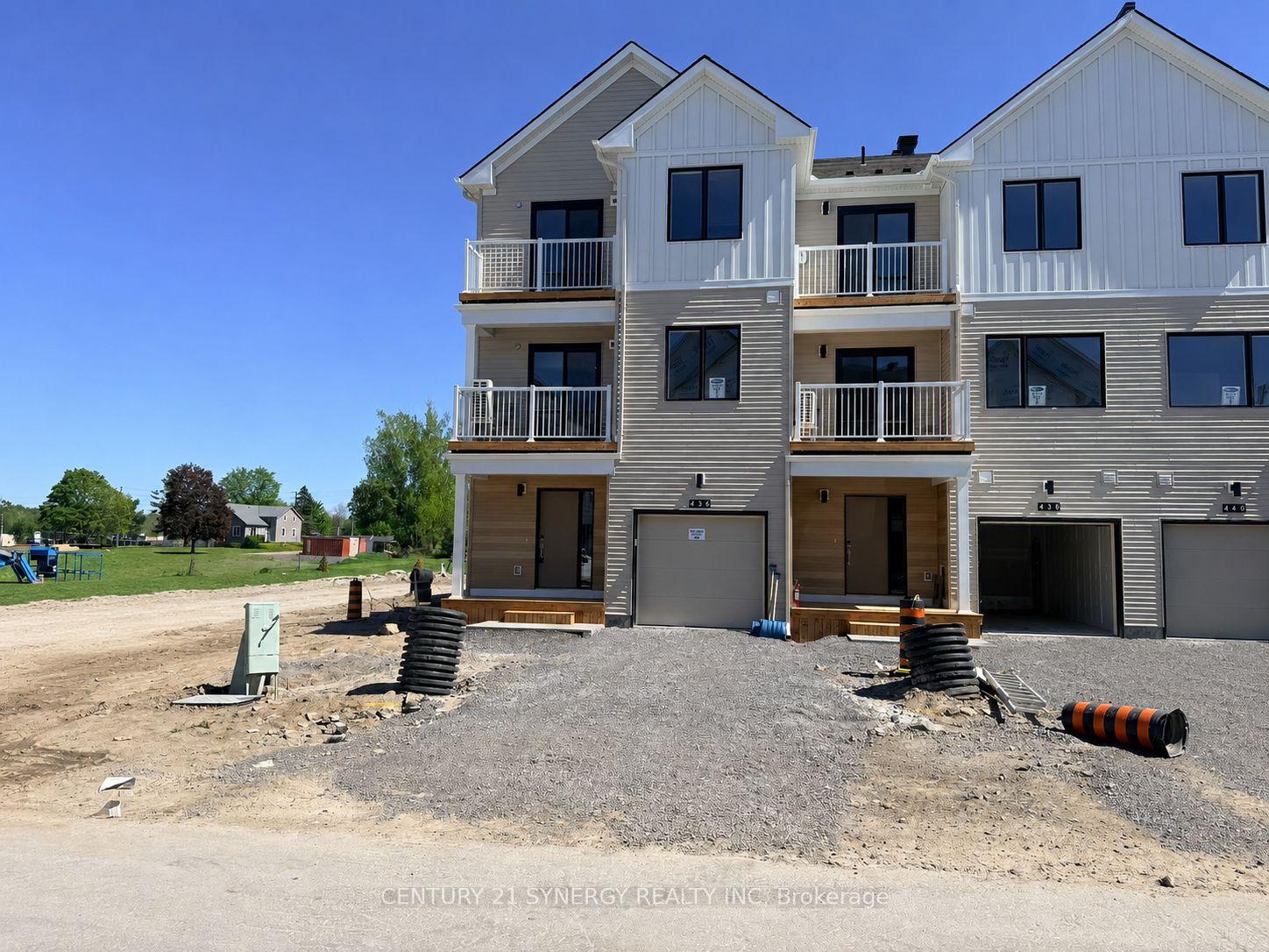 Photo 3 of 436 Patrick Street, North Grenville, North Grenville Twp (Kemptville South) — HOMEH