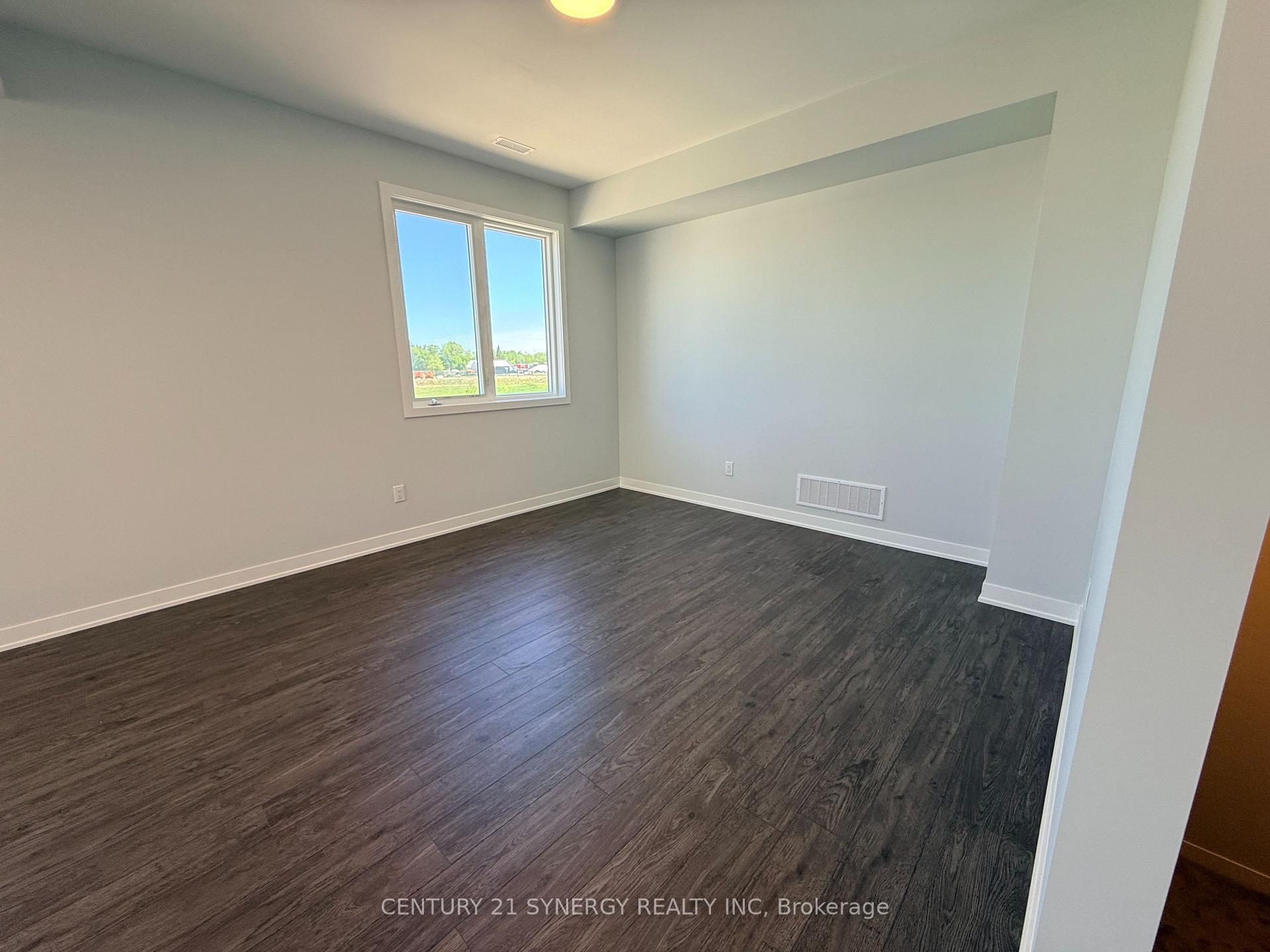 Photo 11 of 436 Patrick Street, North Grenville, North Grenville Twp (Kemptville South) — HOMEH