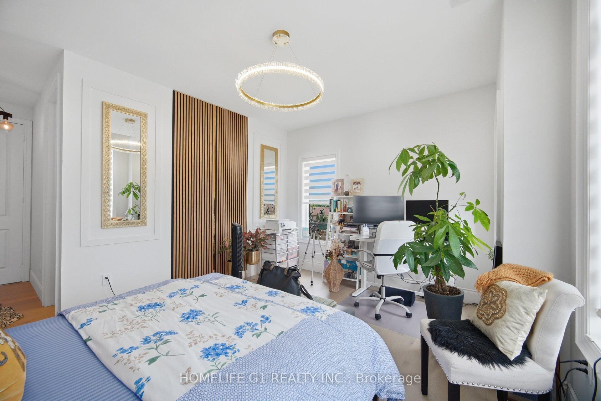 Photo 15 of 16 Coldwell Bay Circle, Vaughan, Kleinburg — HOMEH