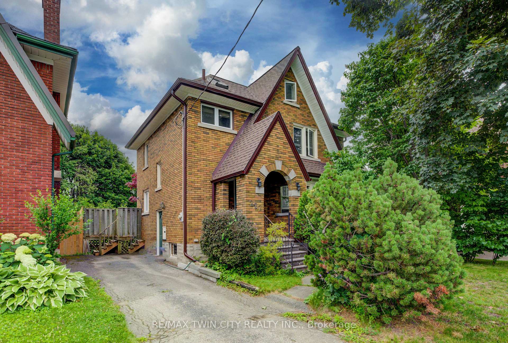 Photo 2 of 227 Lydia Street, Waterloo — HOMEH
