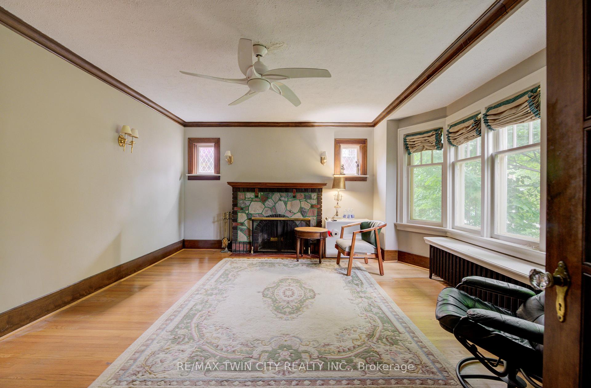 Photo 4 of 227 Lydia Street, Waterloo — HOMEH