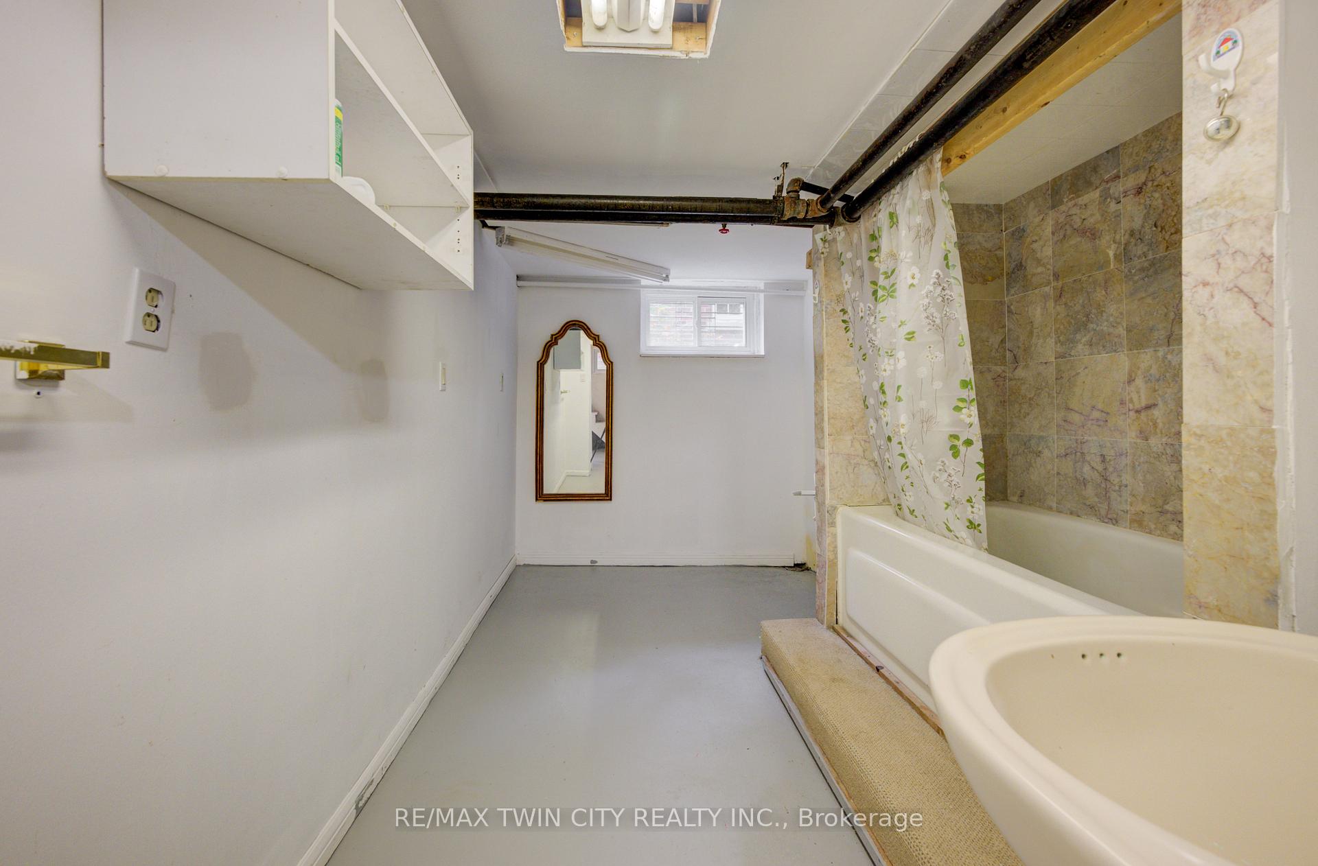 Photo 30 of 227 Lydia Street, Waterloo — HOMEH
