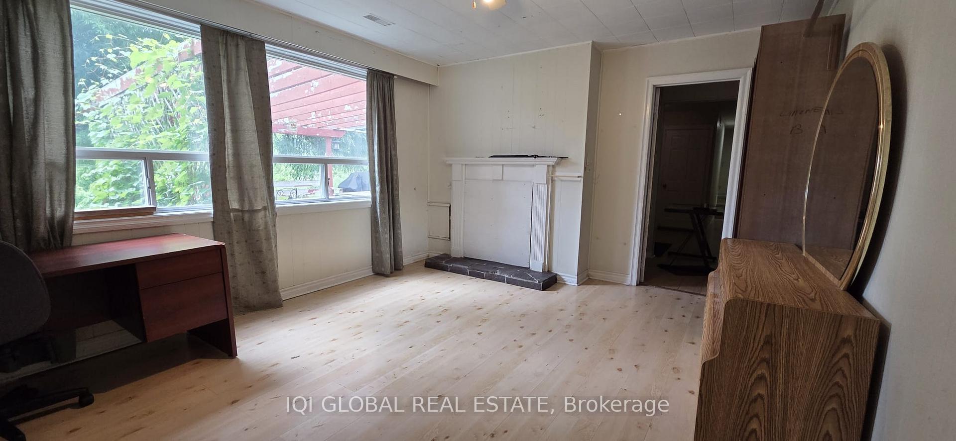 Photo 1 of 2608 Islington Avenue, Etobicoke, Thistletown-Beaumonde Heights — HOMEH