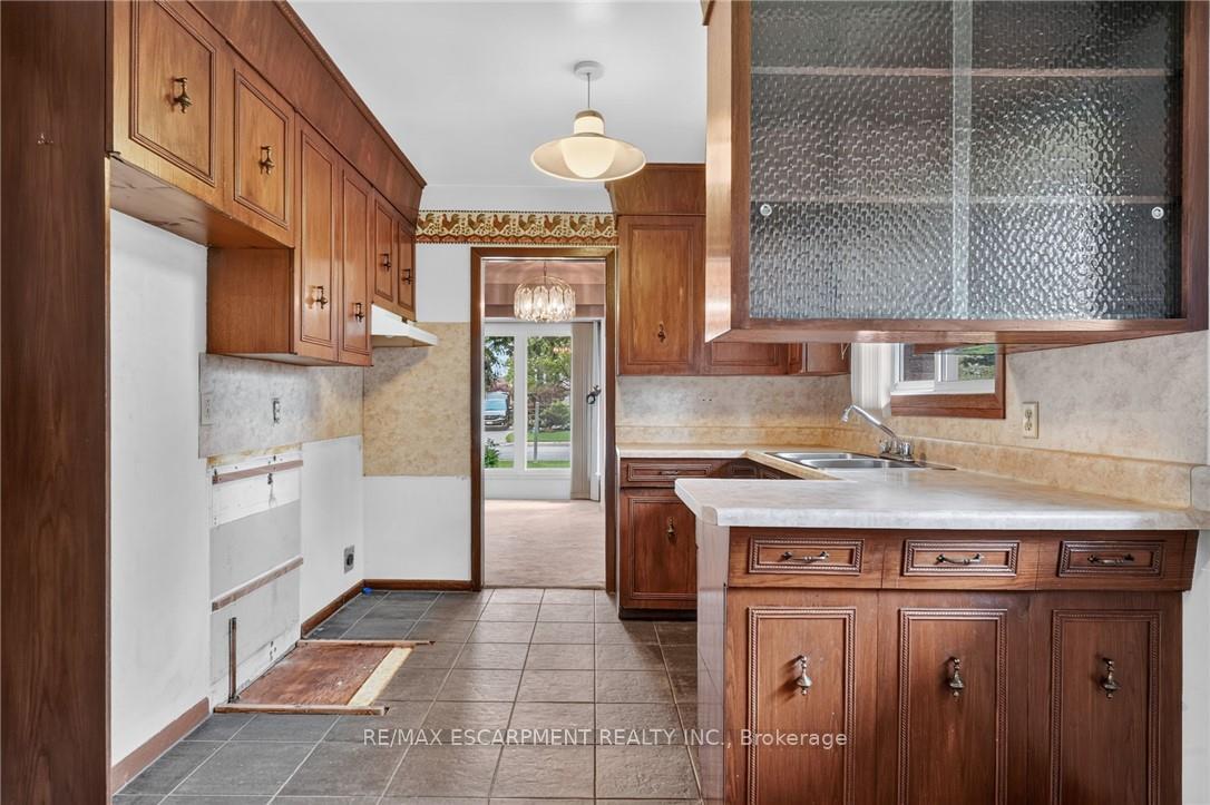 Photo 13 of 13 Wade Road, West Lincoln, Smithville — HOMEH