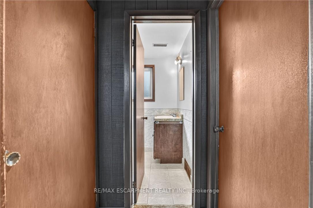 Photo 31 of 13 Wade Road, West Lincoln, Smithville — HOMEH