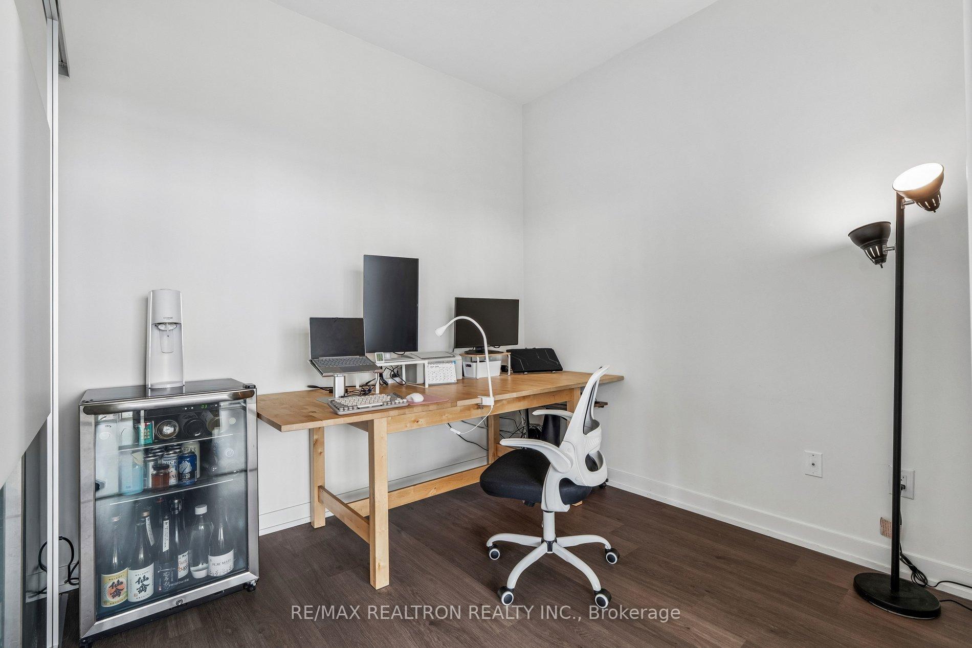 Photo 16 of Unit 1910, 105 George Street, Toronto, Moss Park — HOMEH