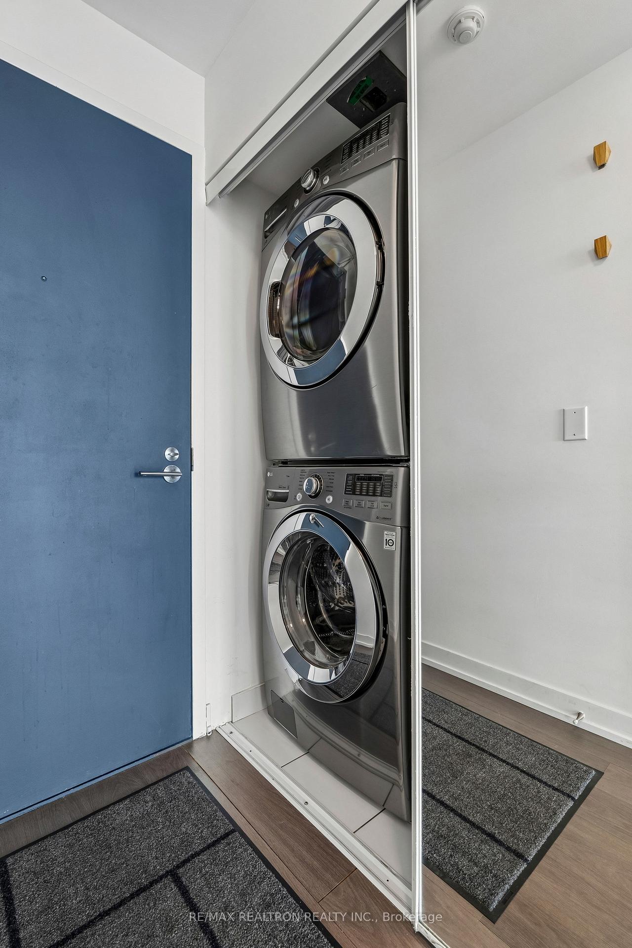 Photo 19 of Unit 1910, 105 George Street, Toronto, Moss Park — HOMEH