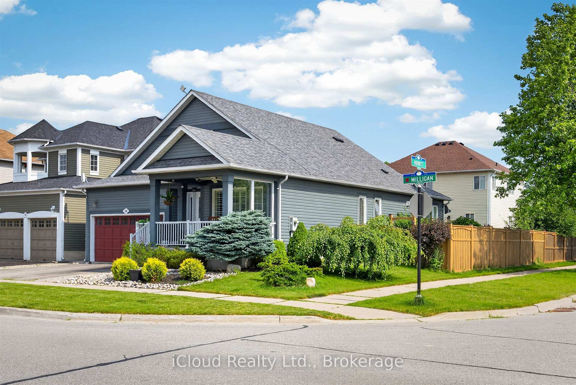 Photo 2 of 39 Milligan Street, Clarington, Newcastle — HOMEH