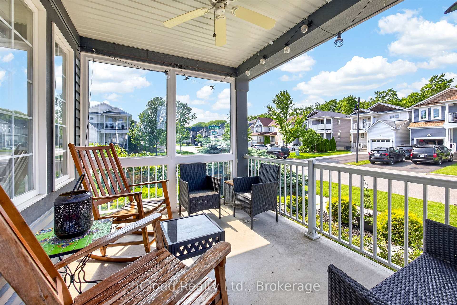 Photo 3 of 39 Milligan Street, Clarington, Newcastle — HOMEH