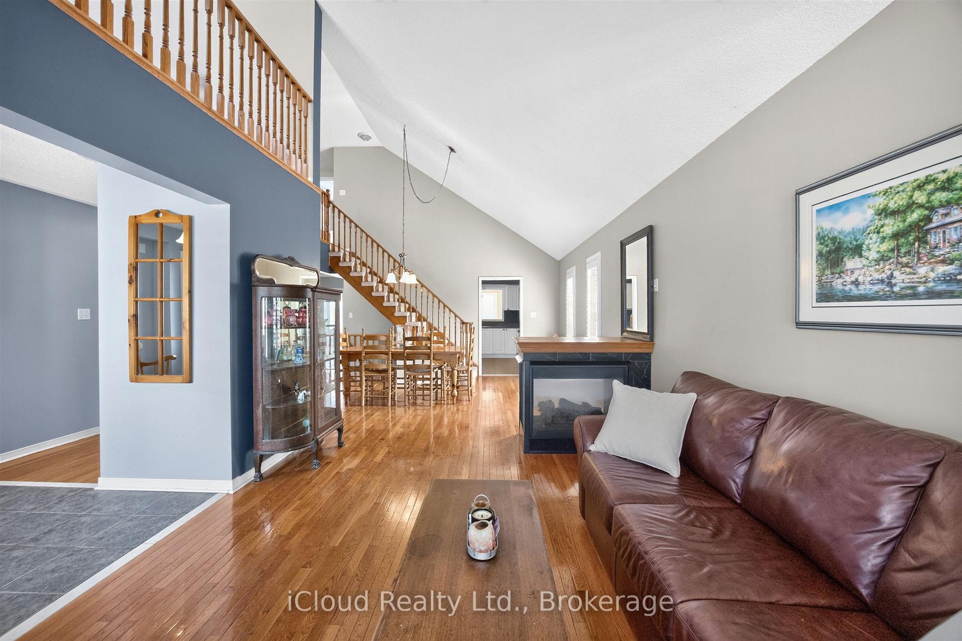 Photo 8 of 39 Milligan Street, Clarington, Newcastle — HOMEH