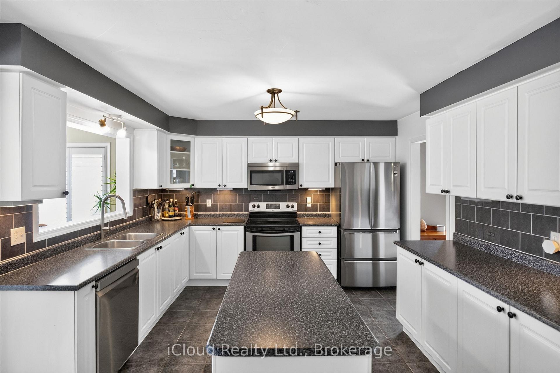 Photo 14 of 39 Milligan Street, Clarington, Newcastle — HOMEH