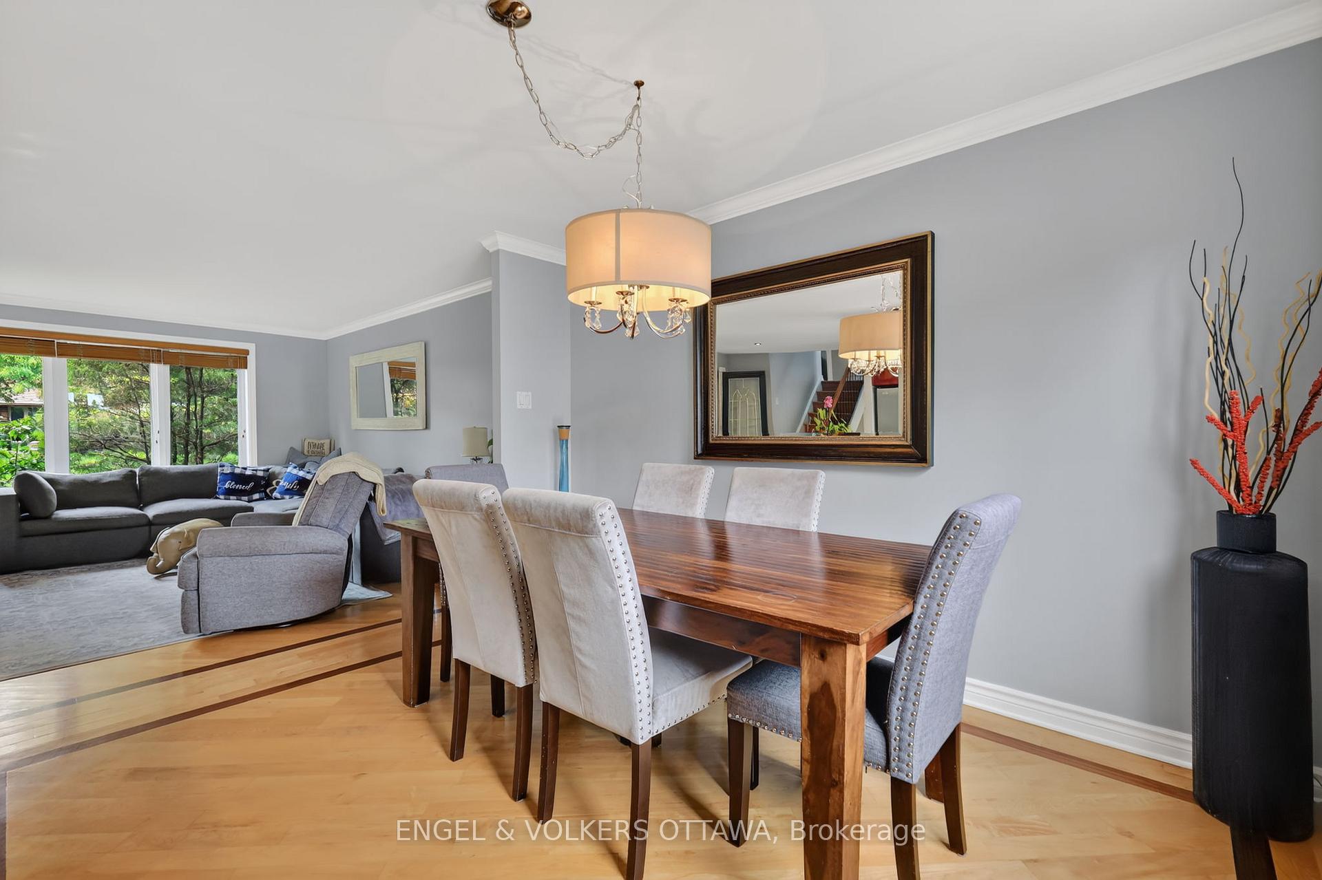 Photo 14 of 1 Blueridge Court, Ottawa, Barrhaven - Pheasant Run — HOMEH