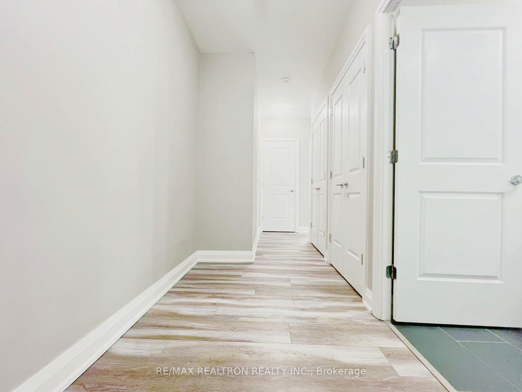 Photo 3 of Unit 204, 83 Redpath Avenue, Toronto, Mount Pleasant West — HOMEH