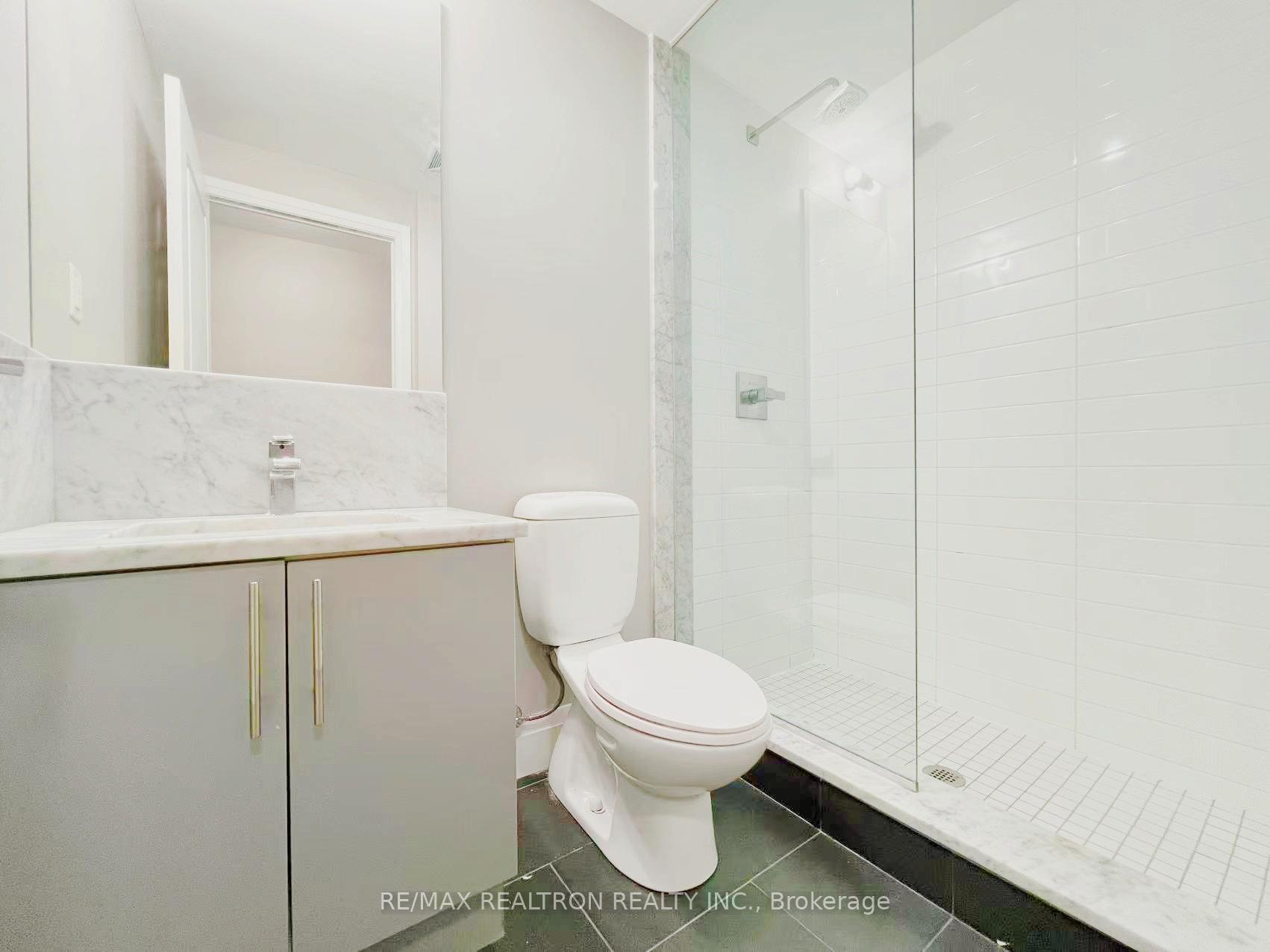 Photo 8 of Unit 204, 83 Redpath Avenue, Toronto, Mount Pleasant West — HOMEH