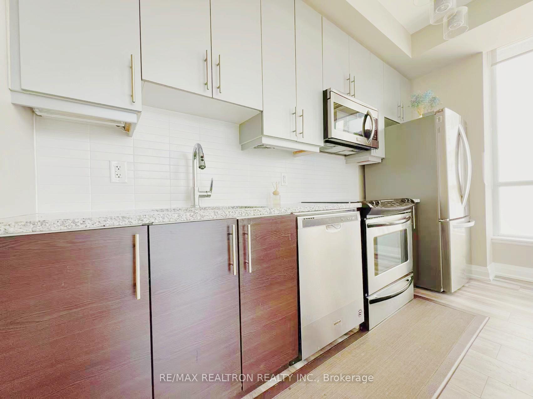 Photo 16 of Unit 204, 83 Redpath Avenue, Toronto, Mount Pleasant West — HOMEH