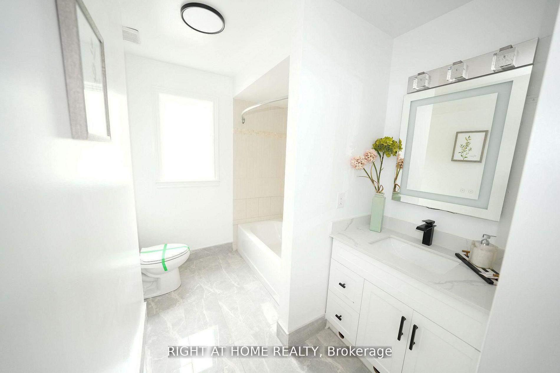 Photo 11 of 149 Dorset Road, Scarborough, Cliffcrest — HOMEH
