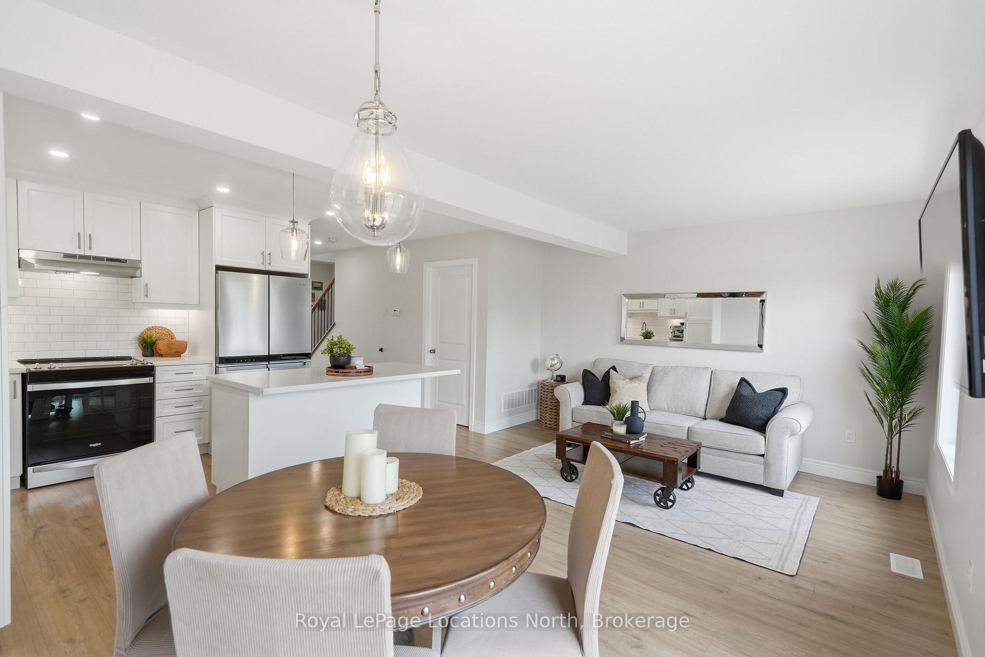 Photo 12 of 177 Equality Drive, Meaford — HOMEH