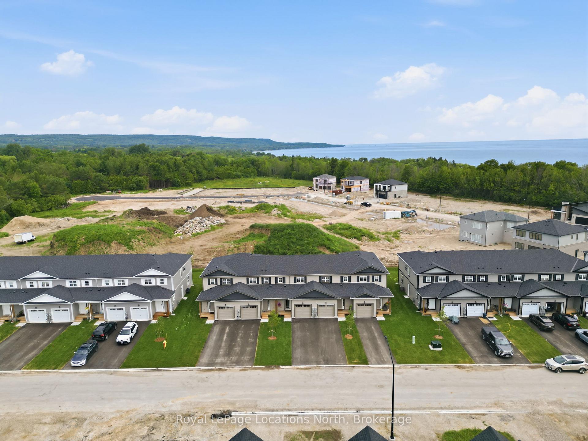 Photo 29 of 177 Equality Drive, Meaford — HOMEH