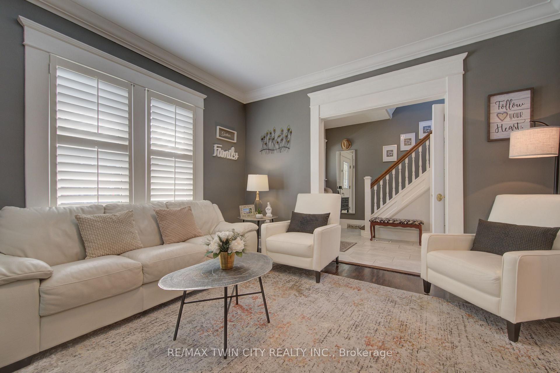 Photo 10 of 106 Sydenham Street, Brantford, North Ward — HOMEH