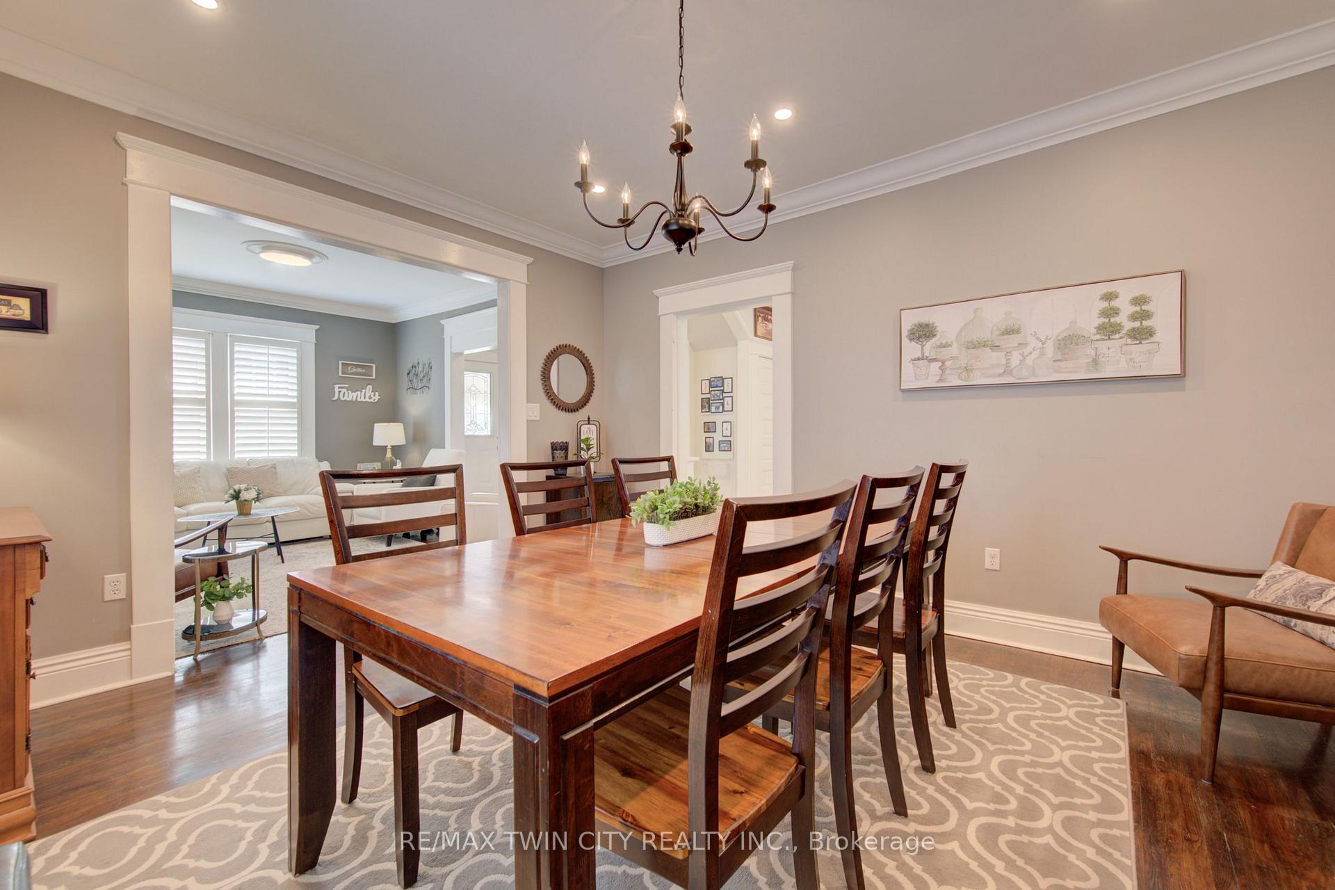 Photo 14 of 106 Sydenham Street, Brantford, North Ward — HOMEH