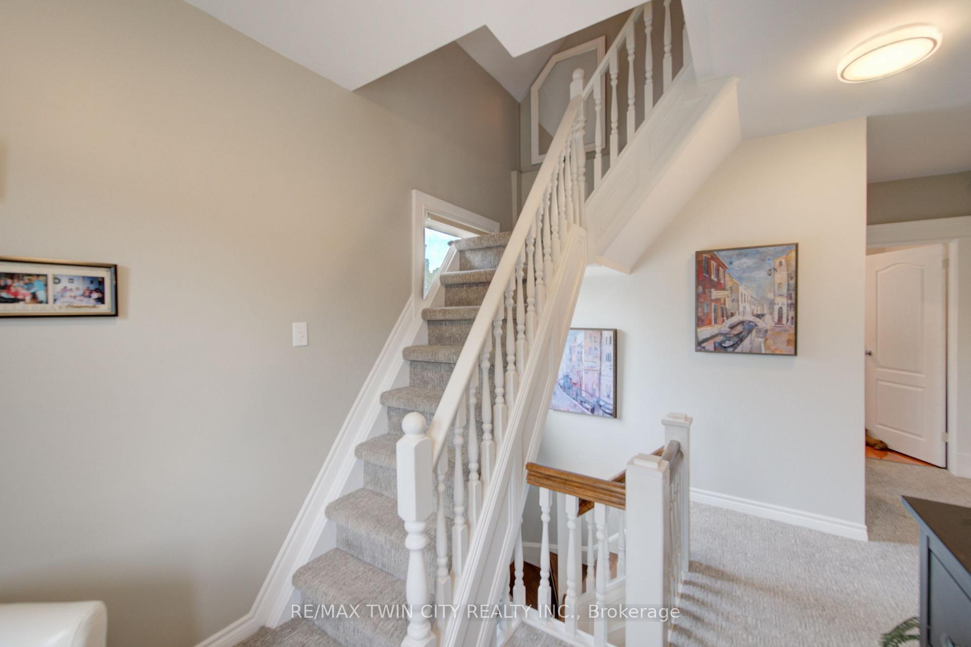 Photo 29 of 106 Sydenham Street, Brantford, North Ward — HOMEH