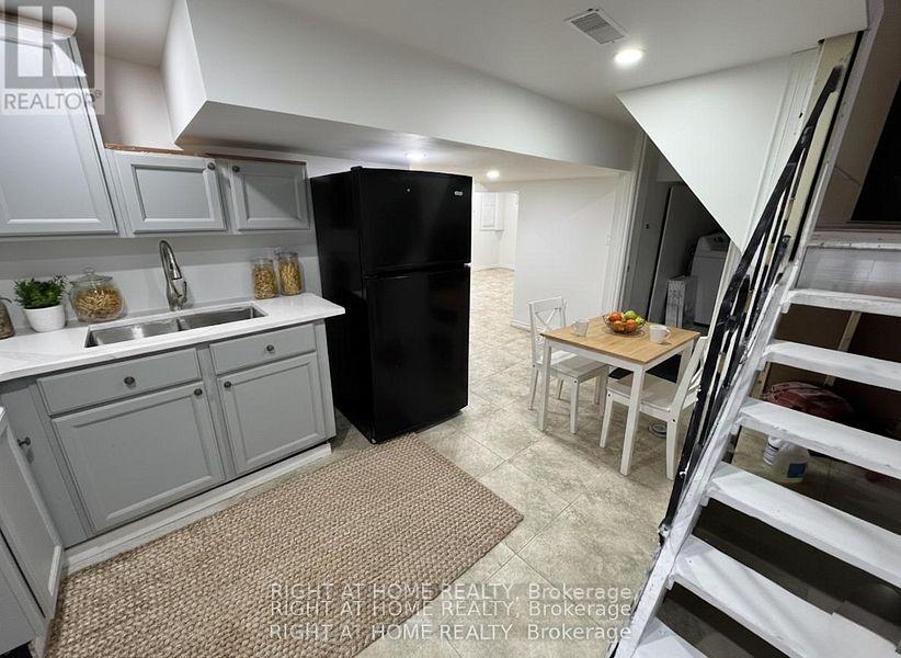 Photo 4 of Unit Bsmnt, 1395 Dougall Avenue, Windsor, South Central - Windsor — HOMEH