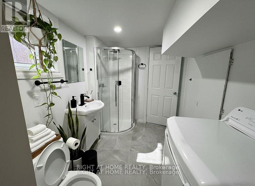 Photo 10 of Unit Bsmnt, 1395 Dougall Avenue, Windsor, South Central - Windsor — HOMEH