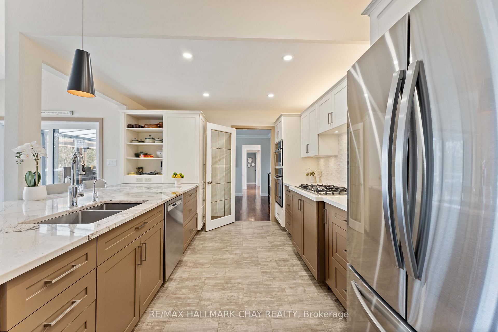 Photo 15 of 3285 Rockcliffe Court, Severn, Port Severn — HOMEH