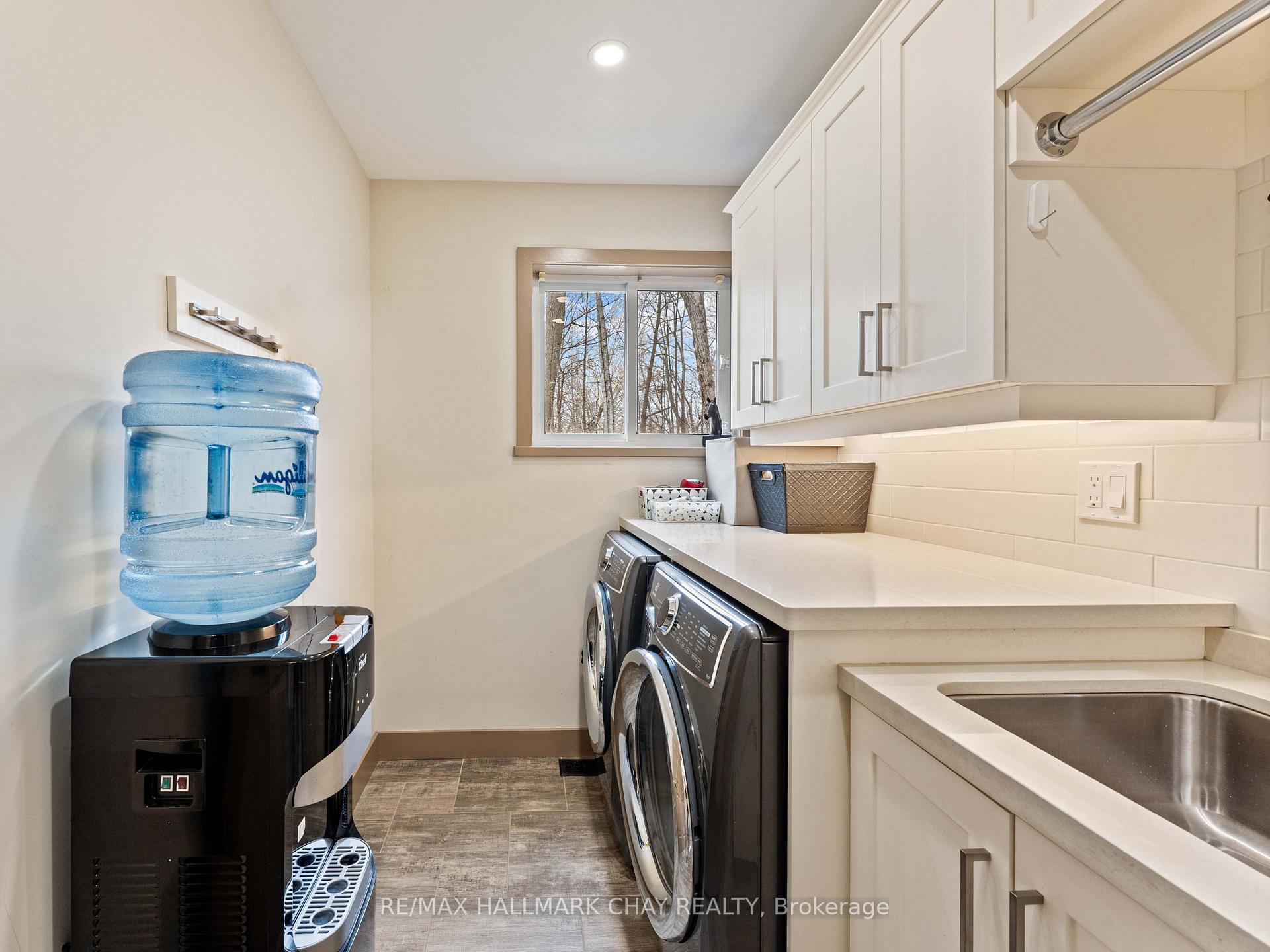 Photo 29 of 3285 Rockcliffe Court, Severn, Port Severn — HOMEH