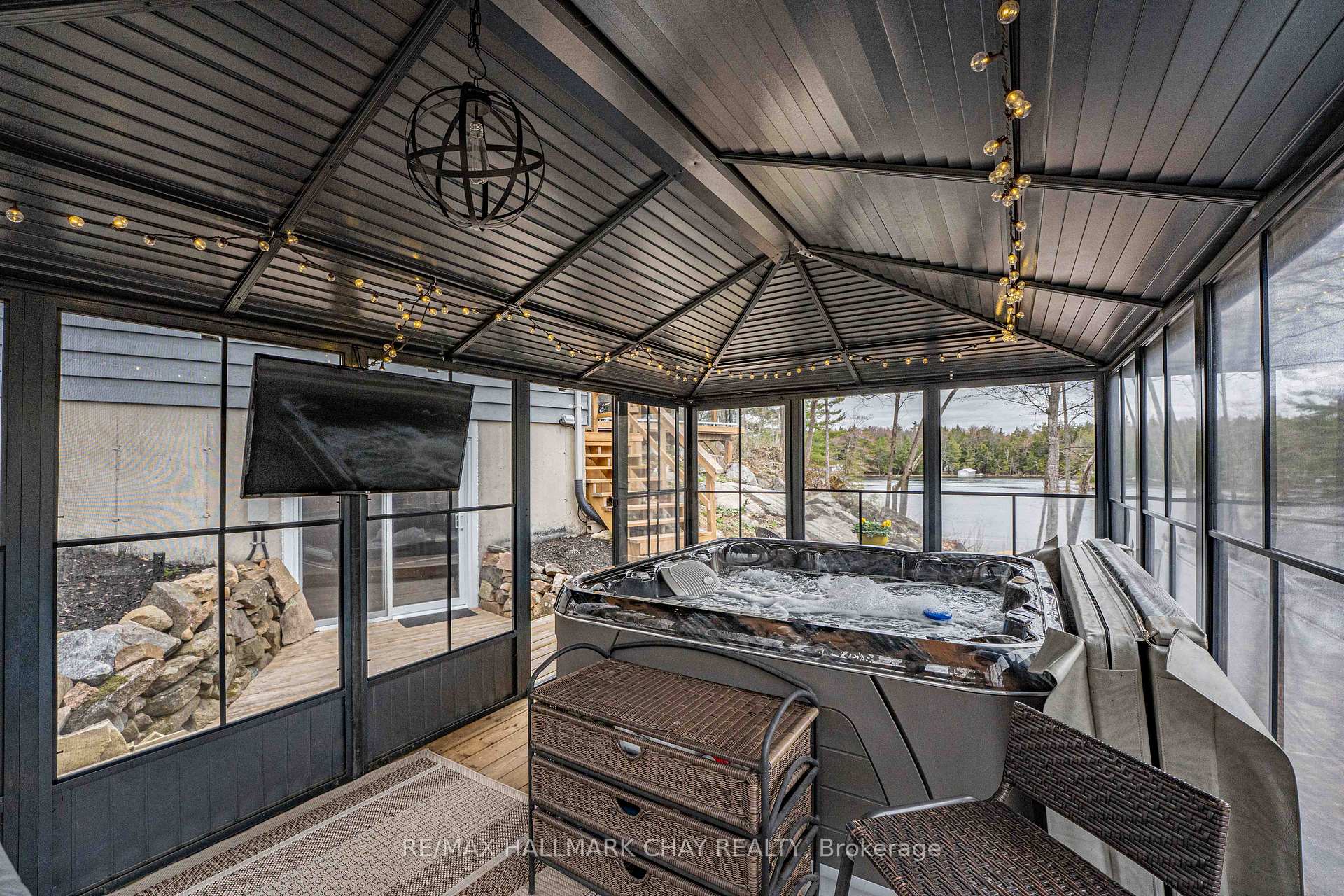 Photo 32 of 3285 Rockcliffe Court, Severn, Port Severn — HOMEH