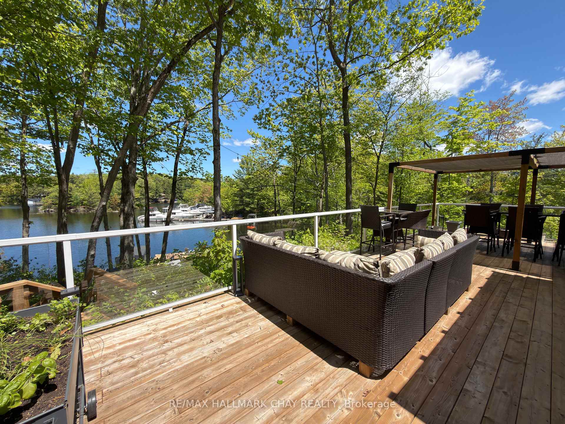 Photo 37 of 3285 Rockcliffe Court, Severn, Port Severn — HOMEH