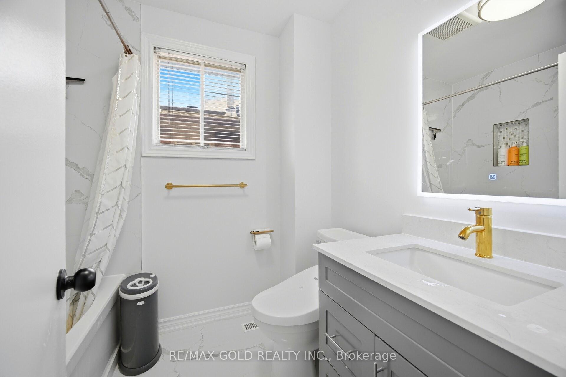 Photo 16 of 18 Mcgraw Avenue, Brampton, Brampton West — HOMEH