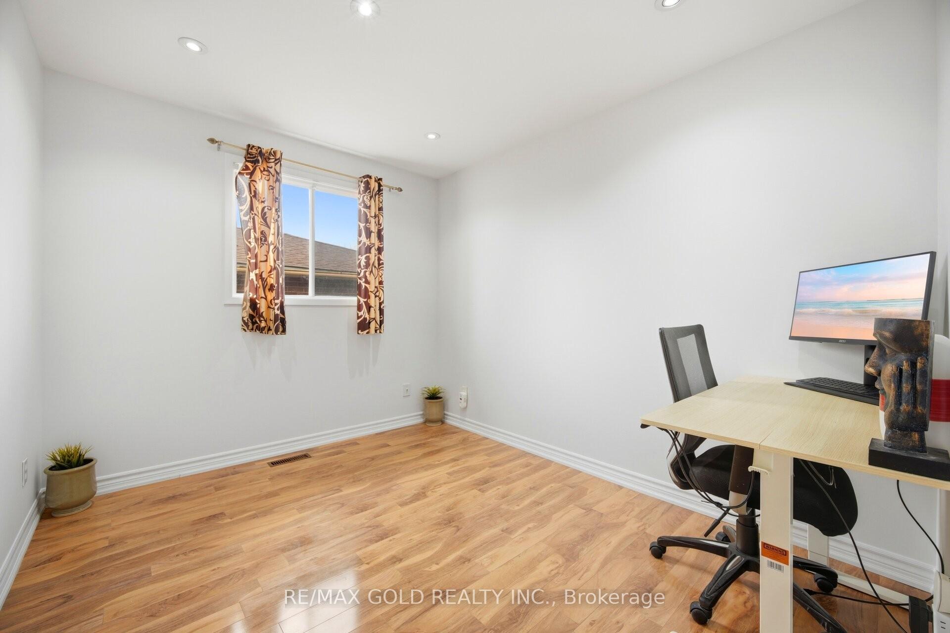 Photo 18 of 18 Mcgraw Avenue, Brampton, Brampton West — HOMEH