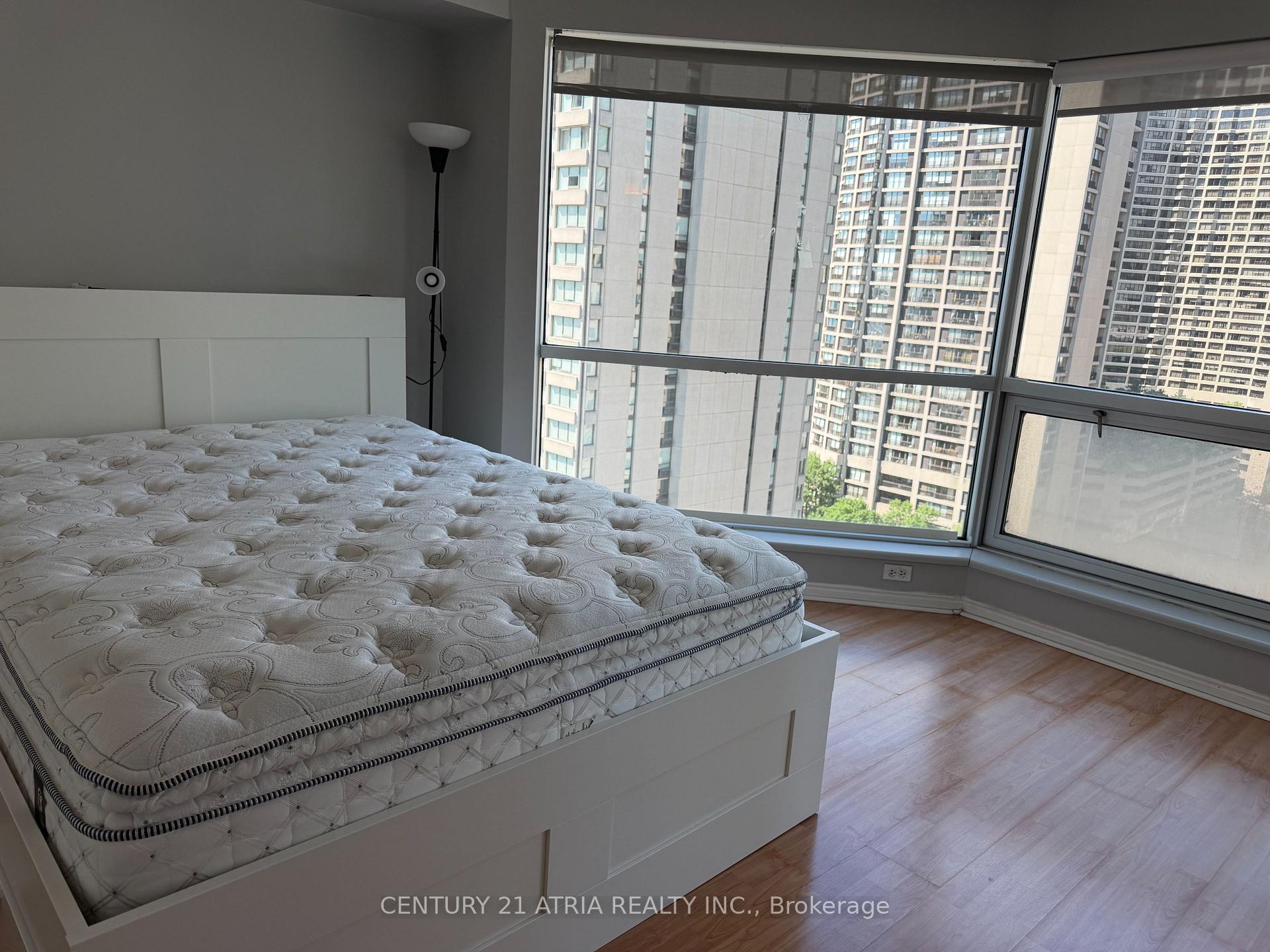 Photo 8 of Unit 1707, 10 Queens Quay W, Toronto, Waterfront Communities — HOMEH